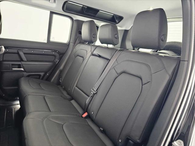 2026 Land Rover Defender P300 S