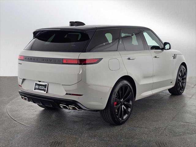 2026 Land Rover Range Rover Sport P530 Dynamic SE