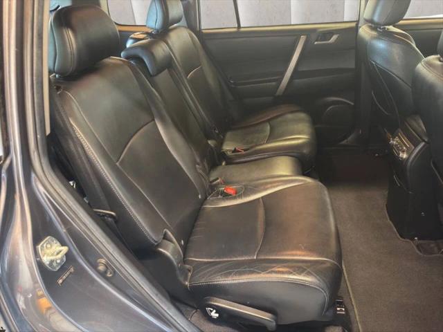 2012 Toyota Highlander SE V6