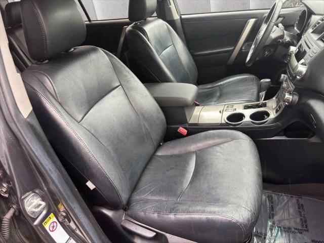 2012 Toyota Highlander SE V6
