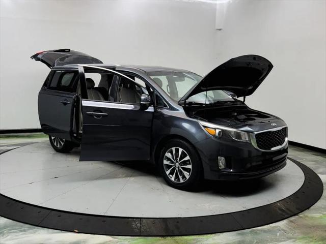 2016 Kia Sedona SX