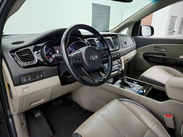 2016 Kia Sedona SX