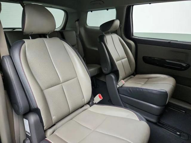 2016 Kia Sedona SX