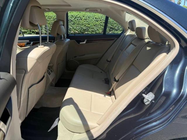 2012 Mercedes-Benz C 250 Sport