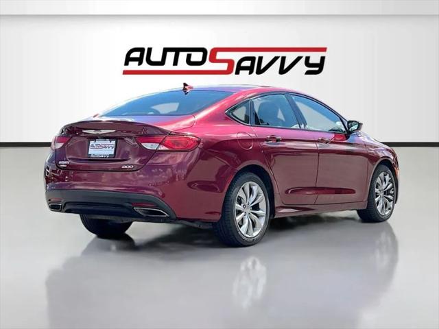 2016 Chrysler 200 S