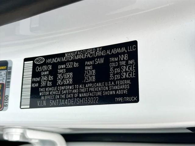 2025 Hyundai Santa Cruz SE