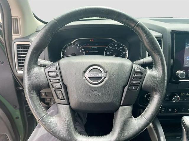2022 Nissan Frontier Crew Cab SV 4x4
