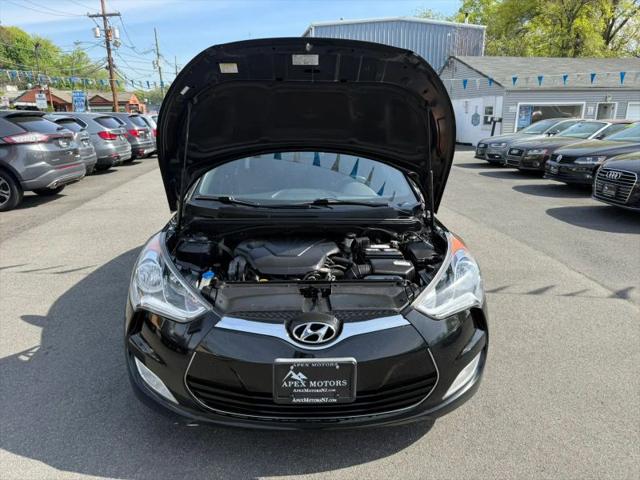 2017 Hyundai Veloster Value Edition