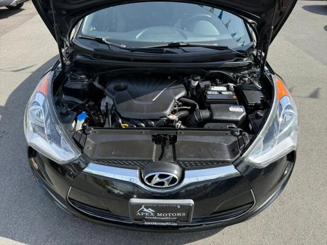 2017 Hyundai Veloster Value Edition