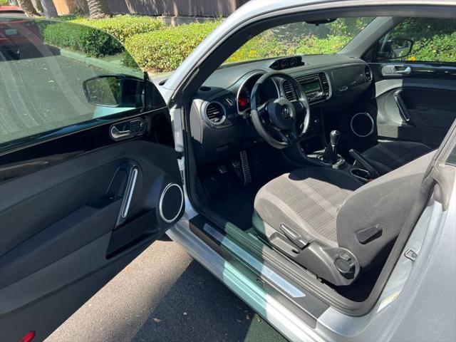 2012 Volkswagen Beetle 2.0T