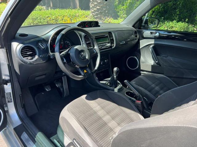 2012 Volkswagen Beetle 2.0T