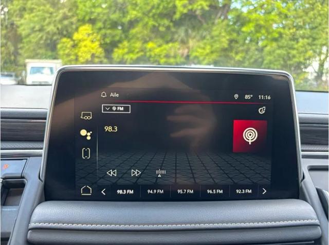 2022 GMC Yukon 2WD SLT