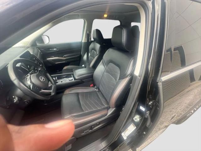 2023 Nissan Pathfinder Platinum 4WD