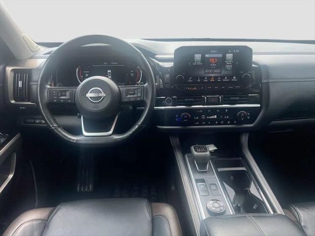 2023 Nissan Pathfinder Platinum 4WD