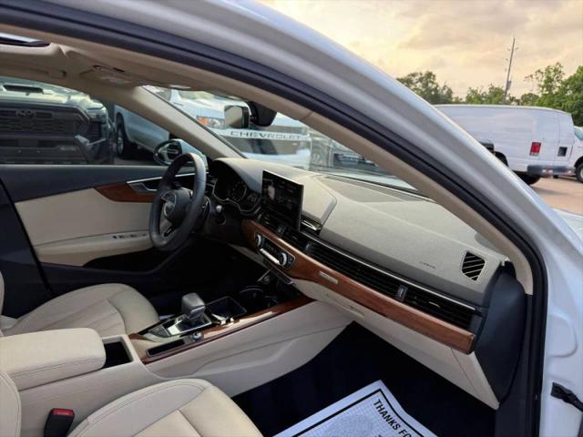 2023 Audi A4 Premium 40 TFSI quattro S tronic