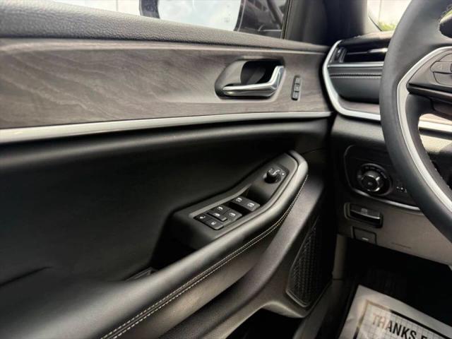 2025 Jeep Grand Cherokee Limited 4x4