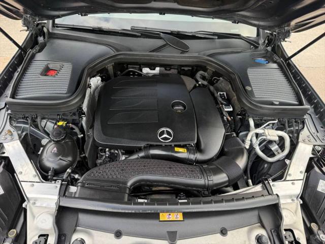 2022 Mercedes-Benz GLC SUV