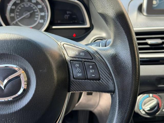 2016 Mazda Mazda3 i Sport