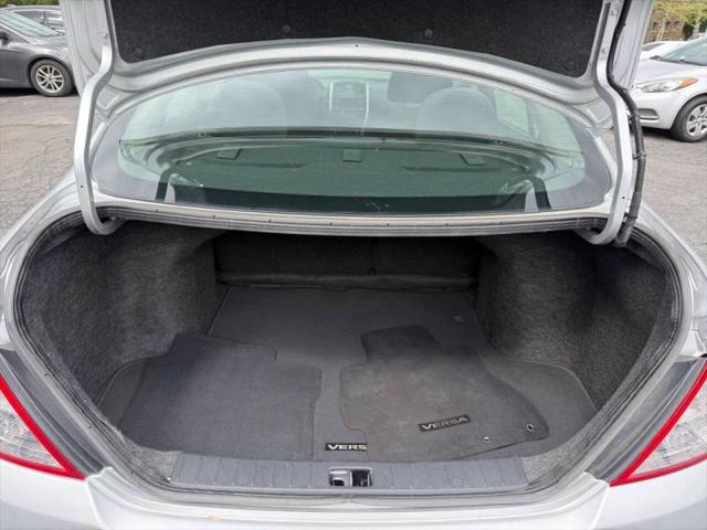 2017 Nissan Versa 1.6 SV