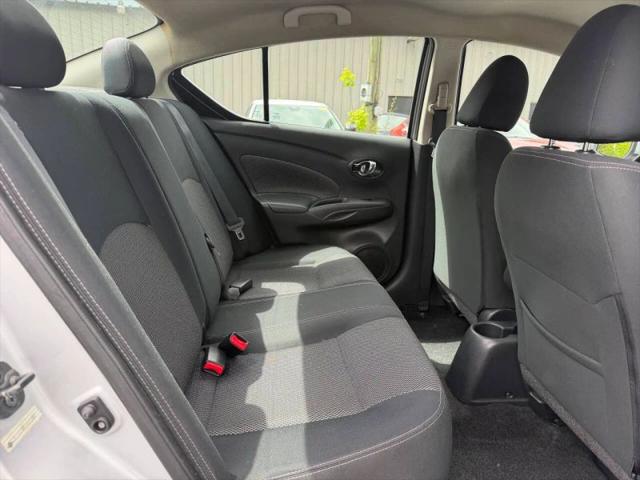 2017 Nissan Versa 1.6 SV