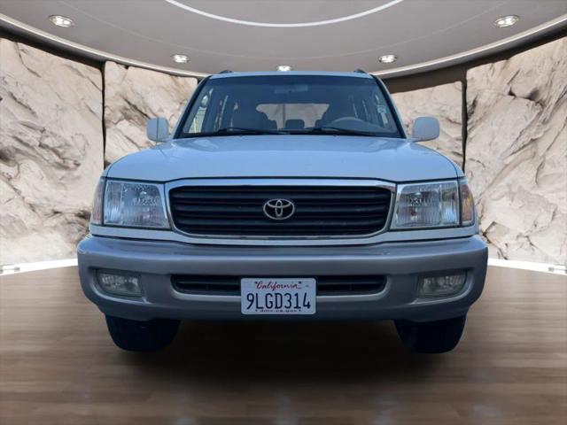 2000 Toyota Land Cruiser Base
