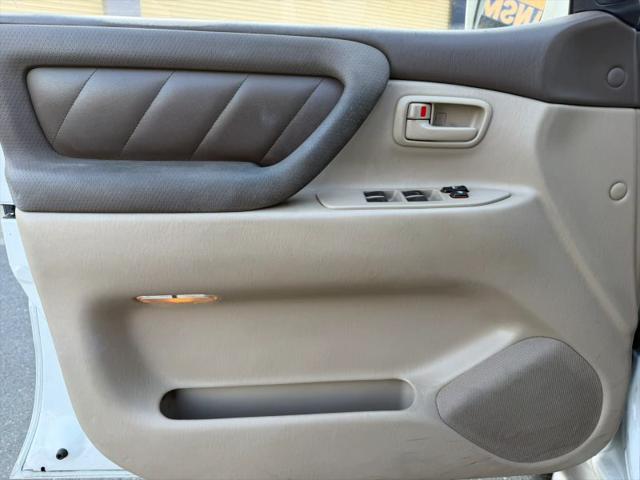 2000 Toyota Land Cruiser Base