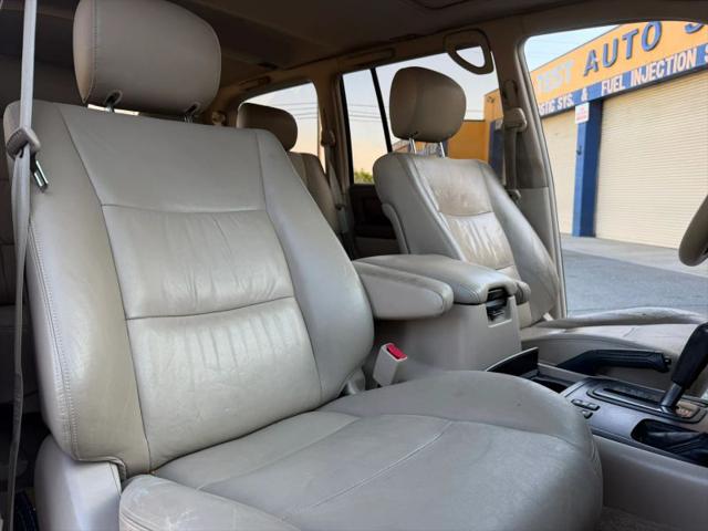 2000 Toyota Land Cruiser Base