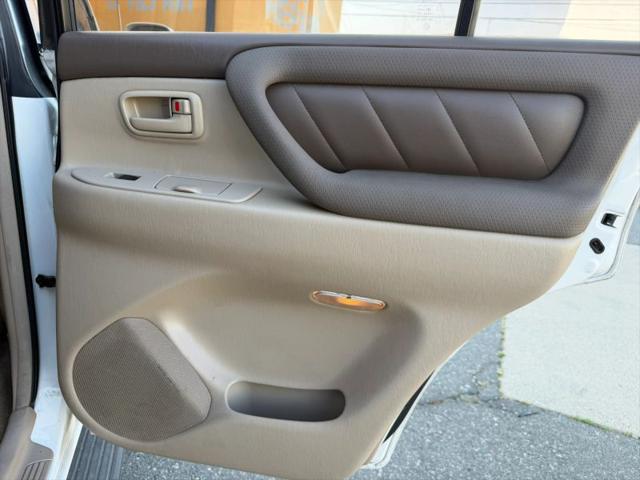 2000 Toyota Land Cruiser Base