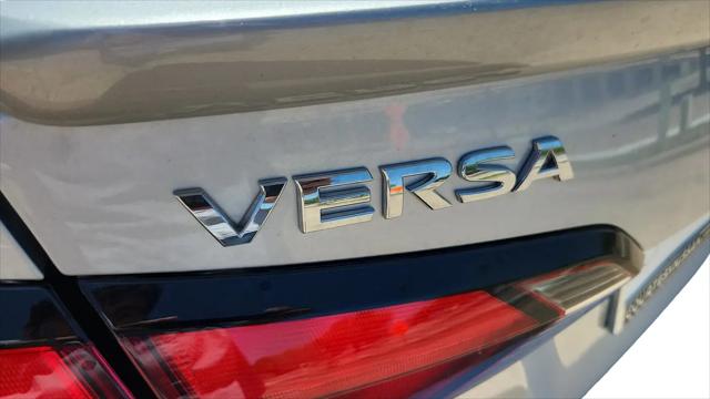 2025 Nissan Versa 1.6 SR