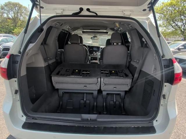 2018 Toyota Sienna XLE 7 Passenger