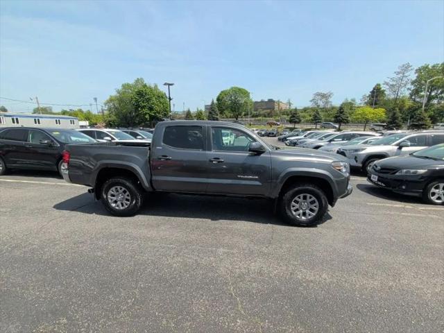 2017 Toyota Tacoma SR5 V6