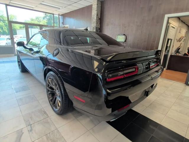 2016 Dodge Challenger SRT 392