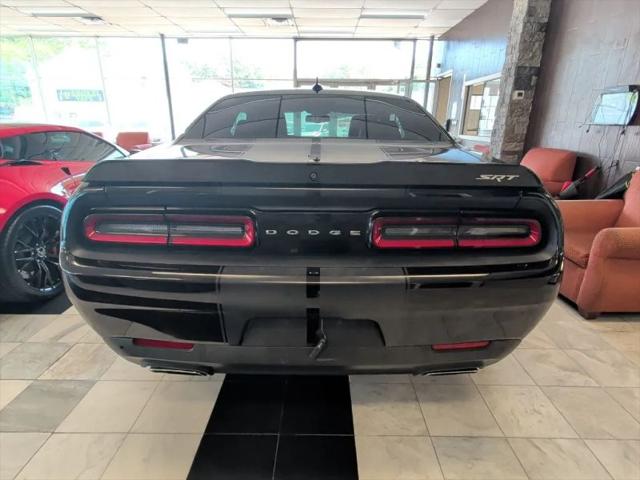 2016 Dodge Challenger SRT 392