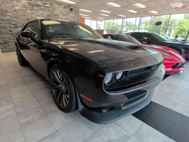 2016 Dodge Challenger SRT 392