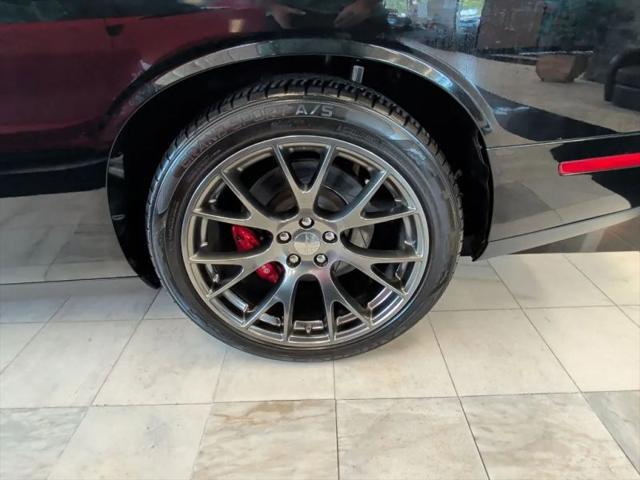 2016 Dodge Challenger SRT 392
