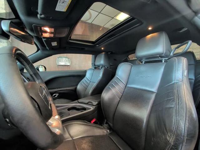 2016 Dodge Challenger SRT 392