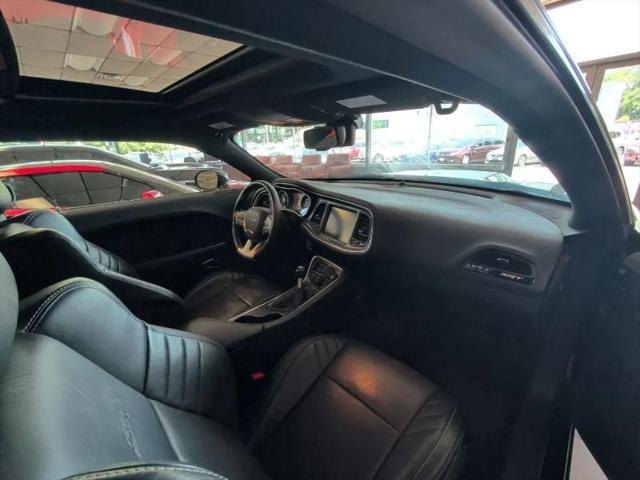 2016 Dodge Challenger SRT 392