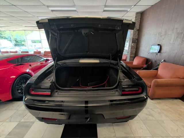 2016 Dodge Challenger SRT 392