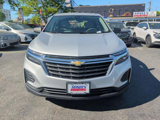 2022 Chevrolet Equinox AWD LS