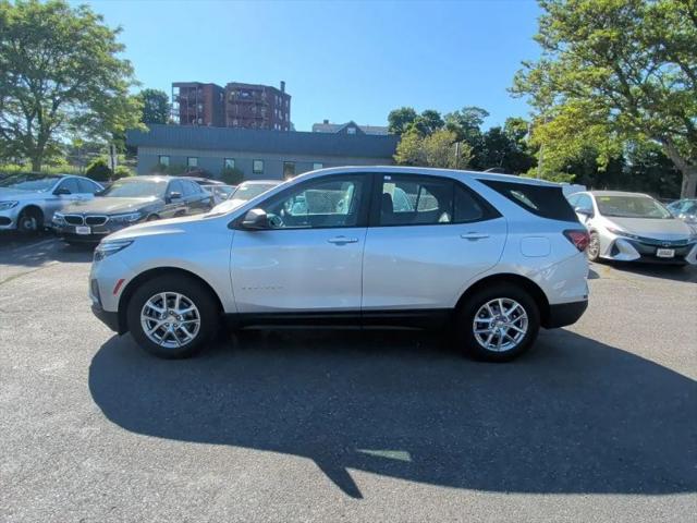 2022 Chevrolet Equinox AWD LS