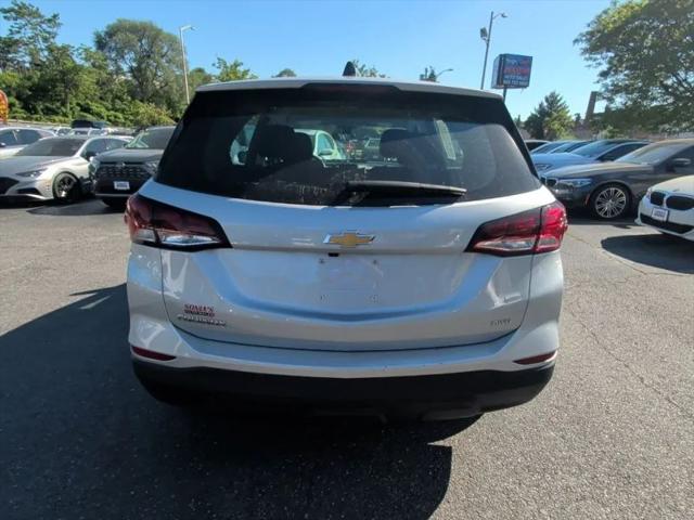 2022 Chevrolet Equinox AWD LS
