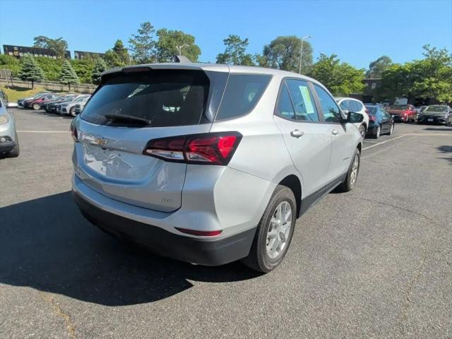 2022 Chevrolet Equinox AWD LS