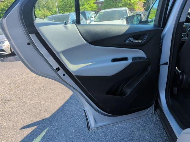 2022 Chevrolet Equinox AWD LS