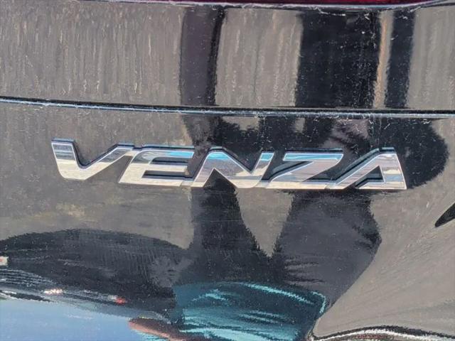 2023 Toyota Venza XLE