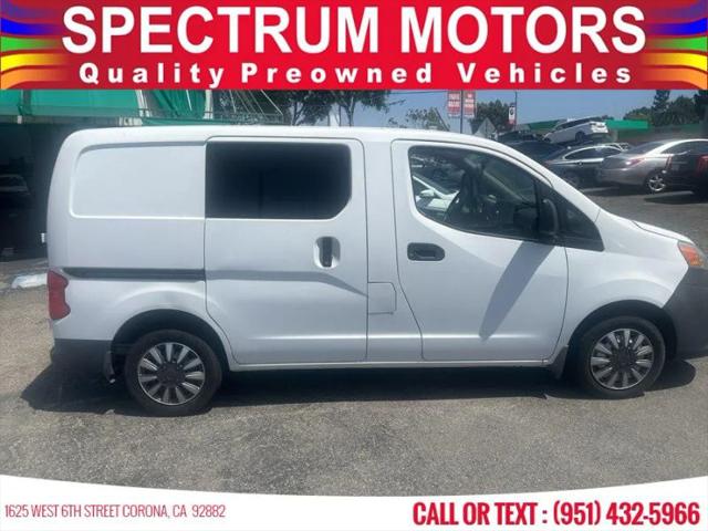 2015 Nissan NV200 S