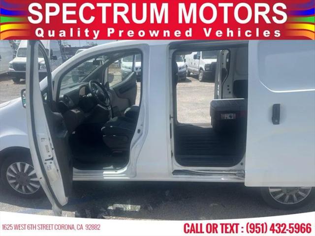 2015 Nissan NV200 S