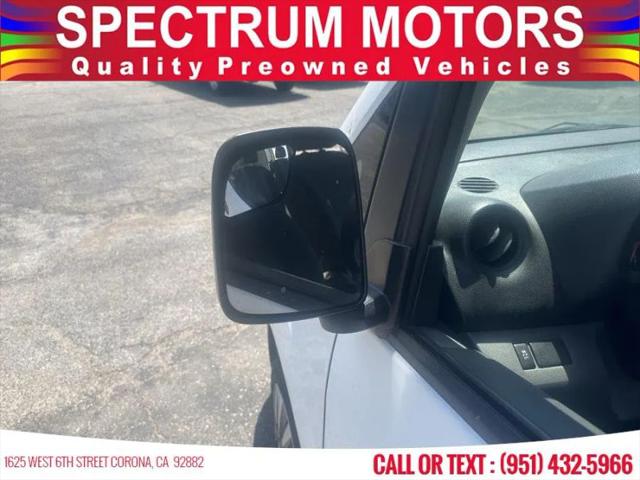2015 Nissan NV200 S