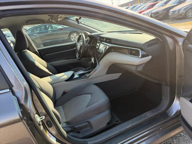 2018 Toyota Camry LE