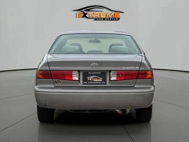 2001 Toyota Camry LE