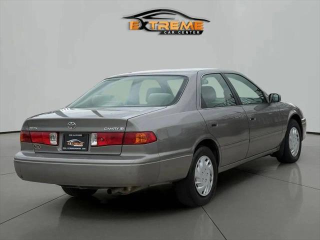 2001 Toyota Camry LE